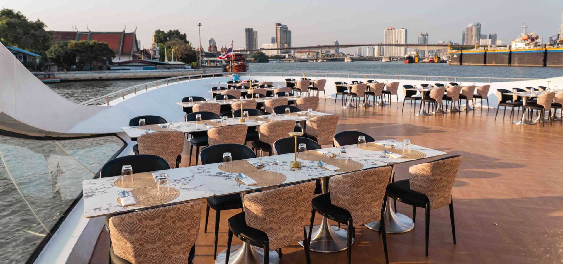 Super Galaxy Luxury Cruise @ICONSIAM