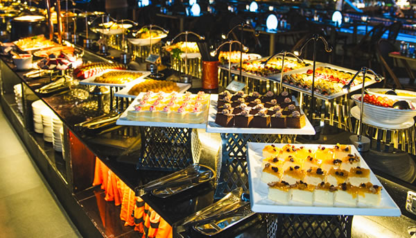 Royal Princess Cruise - Elegant Dining Experience